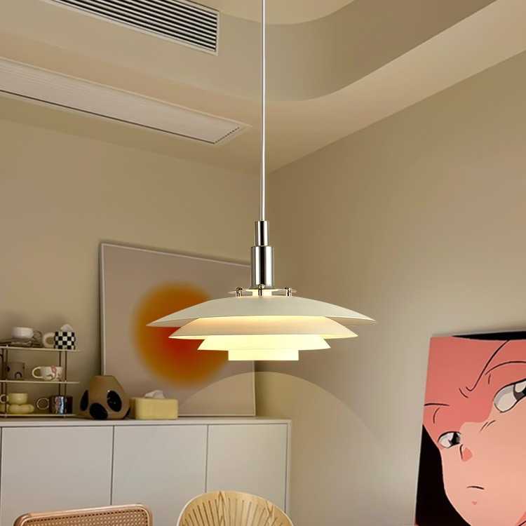 北欧餐厅吊灯丹麦现代简约网红飞碟创意民宿ph5奶油风日式餐桌灯