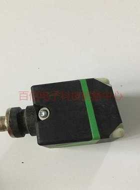 ELCO宜科方形接近开关传感器 NI40-W40-OP6L-Q12