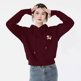 新年加绒加厚纯棉短款连帽红色卫衣女秋冬新款时尚潮流百搭上衣服