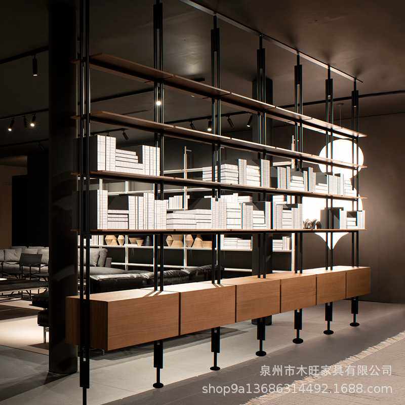 美式工业风上墙书架多层靠墙实木展示架服装店创意隔断铁艺陈列架