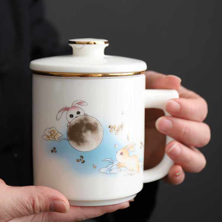 羊脂玉带盖描金办公杯陶瓷杯个人家用杯子茶水分离过滤泡茶杯定制