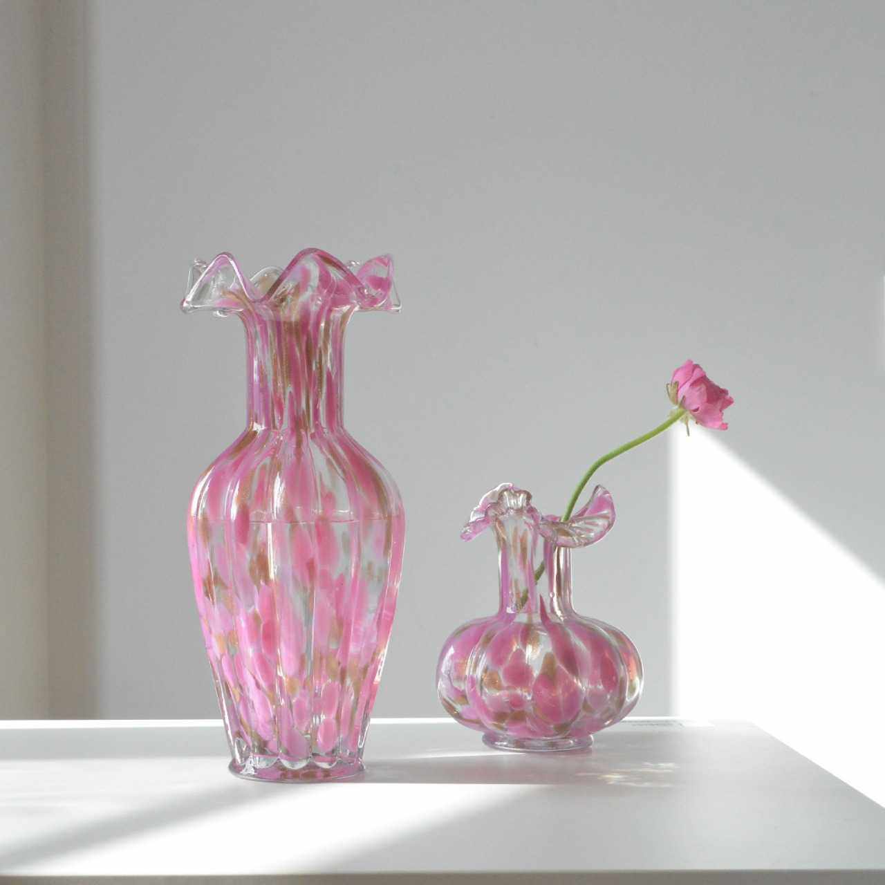 中古风芬顿褶皱花边口粉点洒金纯手工大肚玻璃花瓶水养插花器摆件,3C数码配件,摄像机配件,淘宝优惠券,粉丝福利购,淘宝优惠卷