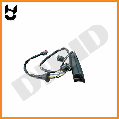 LR020997适用于06-15路虎电动后尾门后备箱盖开关 Trunk lid swit
