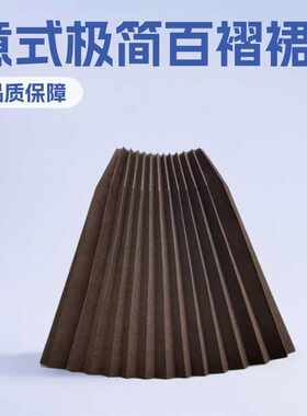 意式轻奢极简衣帽间样板房展厅橱柜衣柜展示毛毡衣服百搭百褶长裙