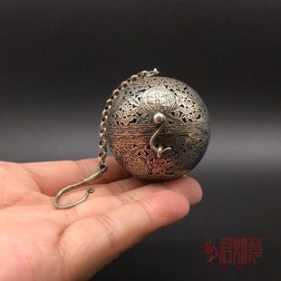 仿古铜香薰球镂空迷你家用熏香球倒流香炉香囊球挂件茶道禅意摆件