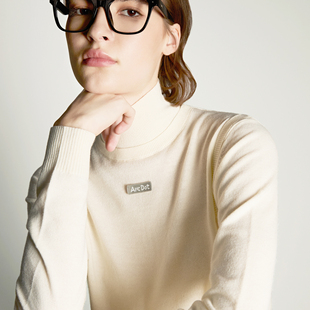 型拼接高领针织衫 ARC DOT休闲合身版