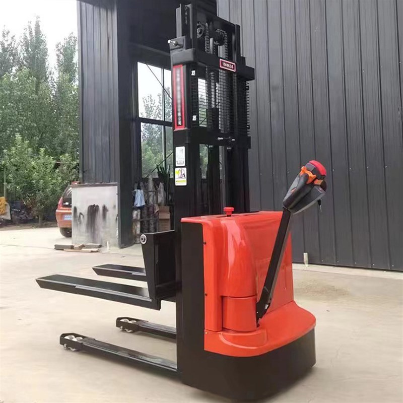 堆高机叉车全电动堆高机步式堆高机1.5吨的堆U高机2吨堆高机