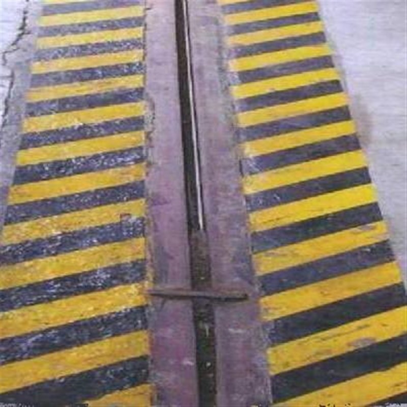 斑马线喷漆模板导流方向标识模板镂空警示线喷漆画线金属切割模板