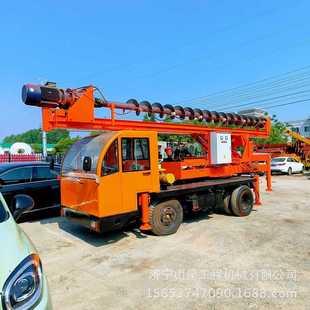 来厂试机轮式螺旋打桩机 四驱民房地基钻孔车 打井电杆安装挖坑机