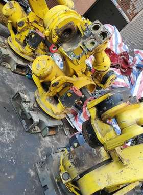 议价发拿科Fanuc R2000ia机器人2 台