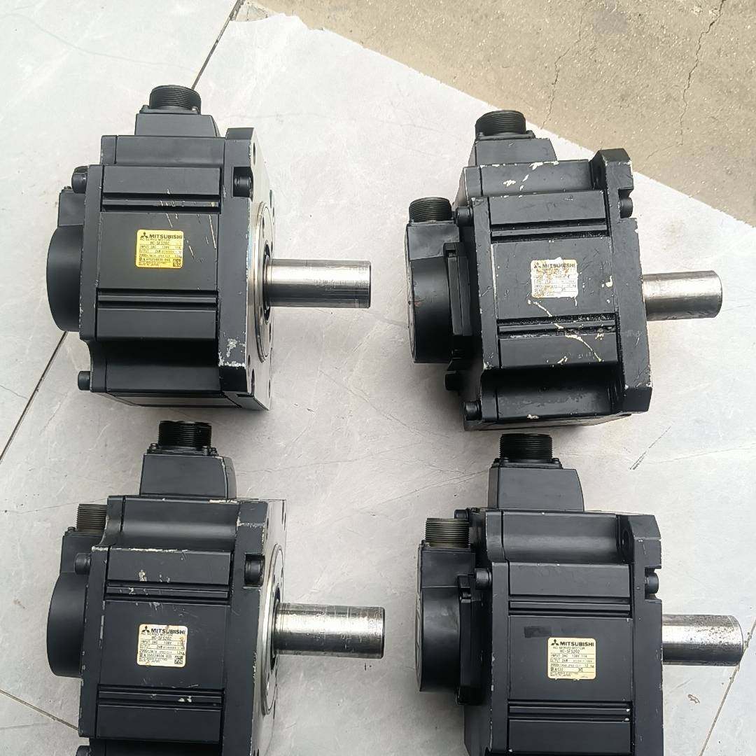 【议价】三菱2千瓦伺服电机，HC-SFS202,4台，货