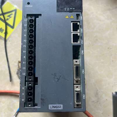 议价LS伺服驱动器L7SA020B，2kw成色如图，拆机