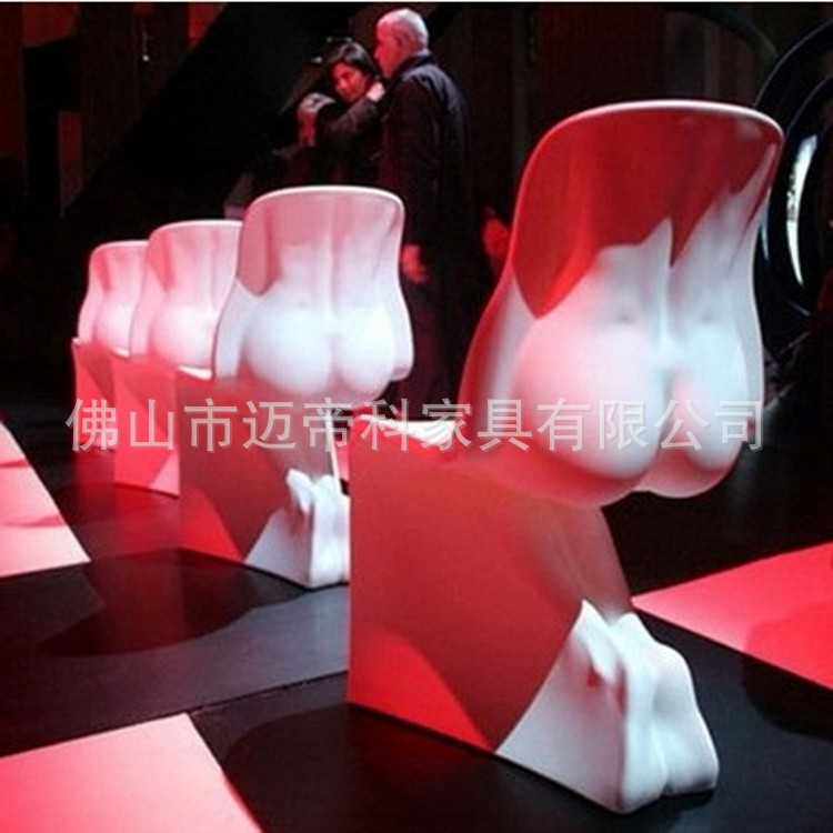 厂家供应玻璃钢造型餐椅 美人椅 异形玻璃钢餐椅 户外玻璃钢餐椅