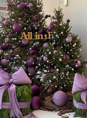 圣诞节店铺商场紫色布艺球装饰圣诞树氛围感新年造景美陈打卡道具