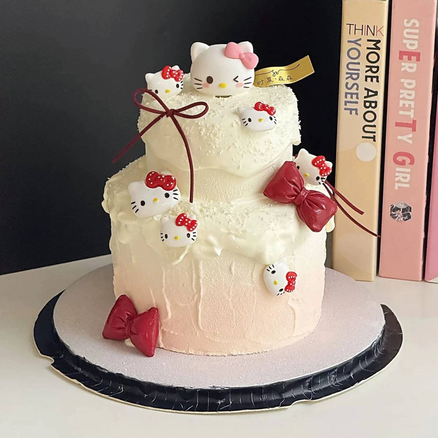 新款kt猫生日蛋糕装饰摆件卡通HelloKitty凯蒂猫pu蝴蝶结插件装扮