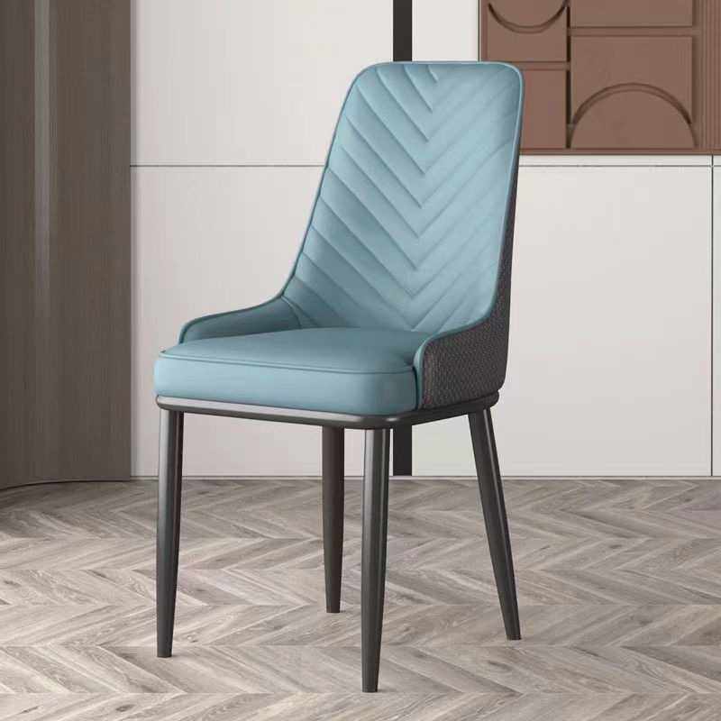 意式皮艺家用极简轻奢餐椅网红现代简约意式洽谈餐桌椅子酒店椅子