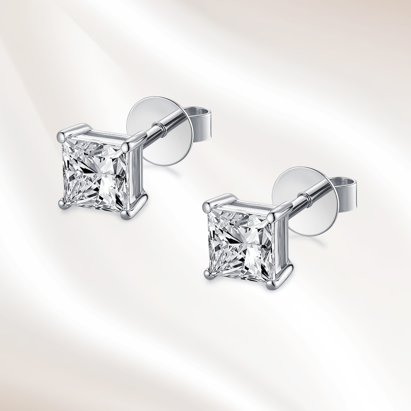 18K金50分一克拉简约公主方耳钉