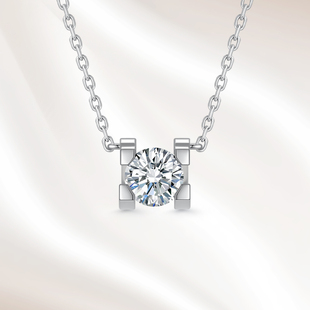 18K金培育钻石经典卡家真金真钻牛头项链单戴叠戴单钻女款锁骨链