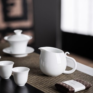 甜白瓷公道杯手工轻奢陶瓷分茶器陶瓷茶海功夫茶具W倒茶公杯匀茶