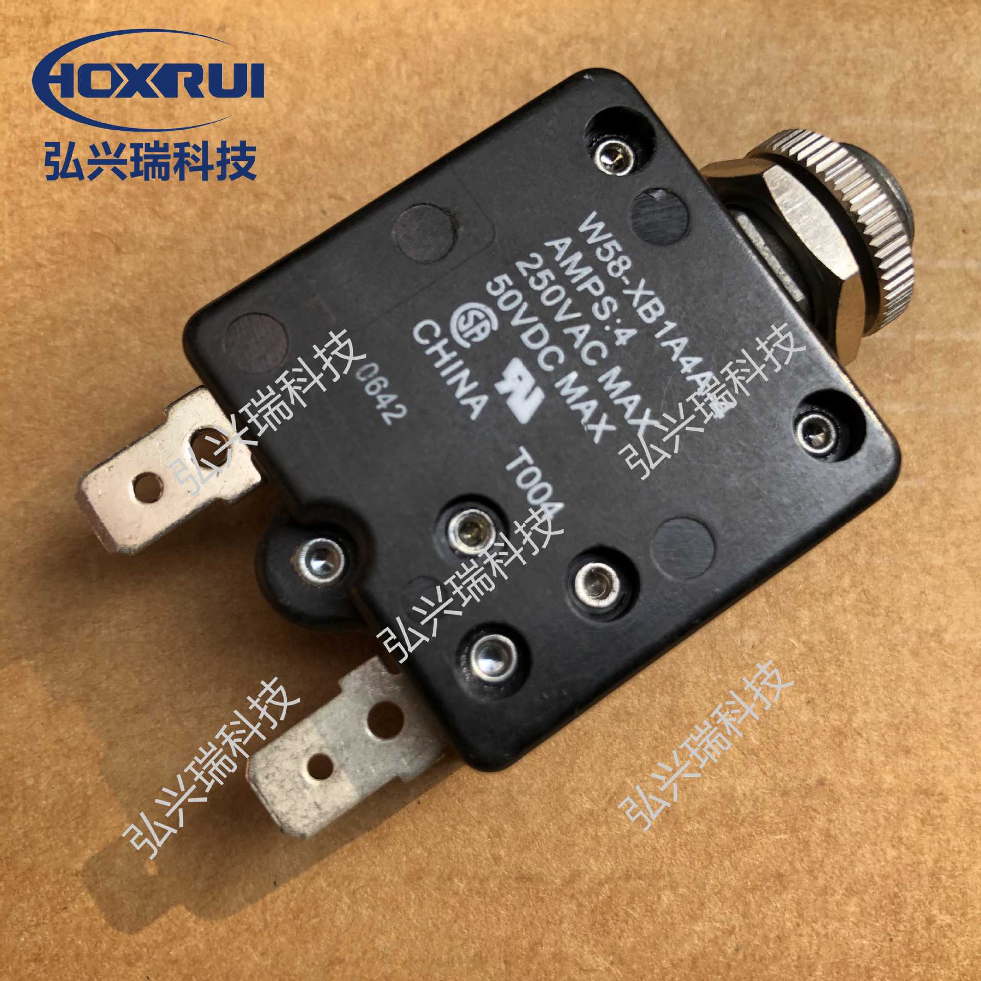 W58-XB1A4A-4 原装TE泰科 1Pole热断路器 250VAC 50VDC 4A 一孔
