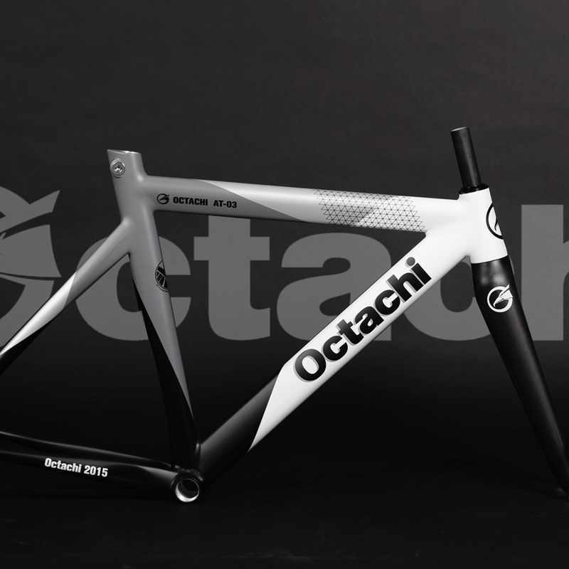 @自行车八霸-0m3单速死场框架集全碳前叉锥形头管银灰色
