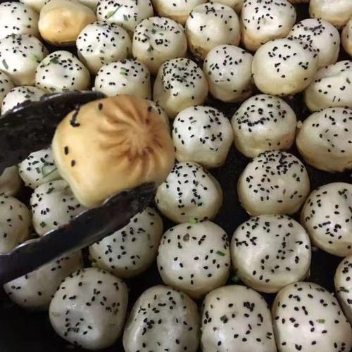 小型包子机全自动馒头糍粑一体机仿手工小笼灌汤捏包子肉包的机器