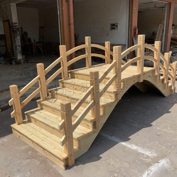 户外防腐木拱桥碳化小木桥庭院花园弧形七夕鹊桥公园田野桥梁景观