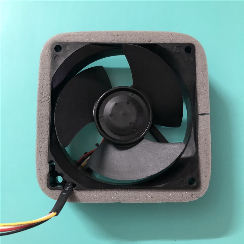 原装Nidec U92C12MS1BA3-57Z32 9cm DC12V 0.14A冰箱内置冷冻风扇