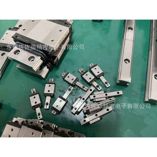 IKO直线导轨滑块LWL5C1R45T0H【老款和导轨螺丝孔一个方向】LWL3