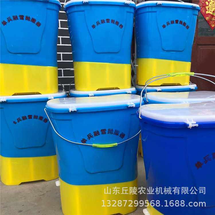 25升大容量电动撒肥器外贸出口农用施肥撒肥器单兵融雪远程抛洒机