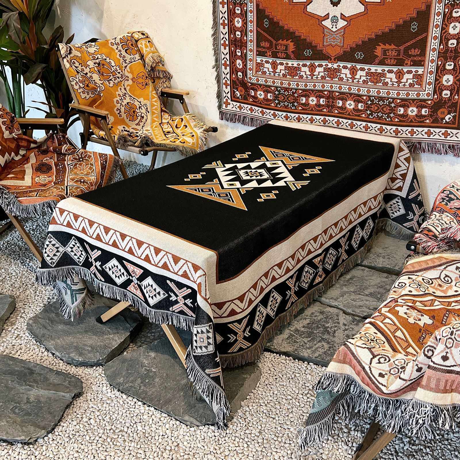 露营毯子户外野餐毯沙发毯盖毯ins风多功能线毯波西米亚毯线毯