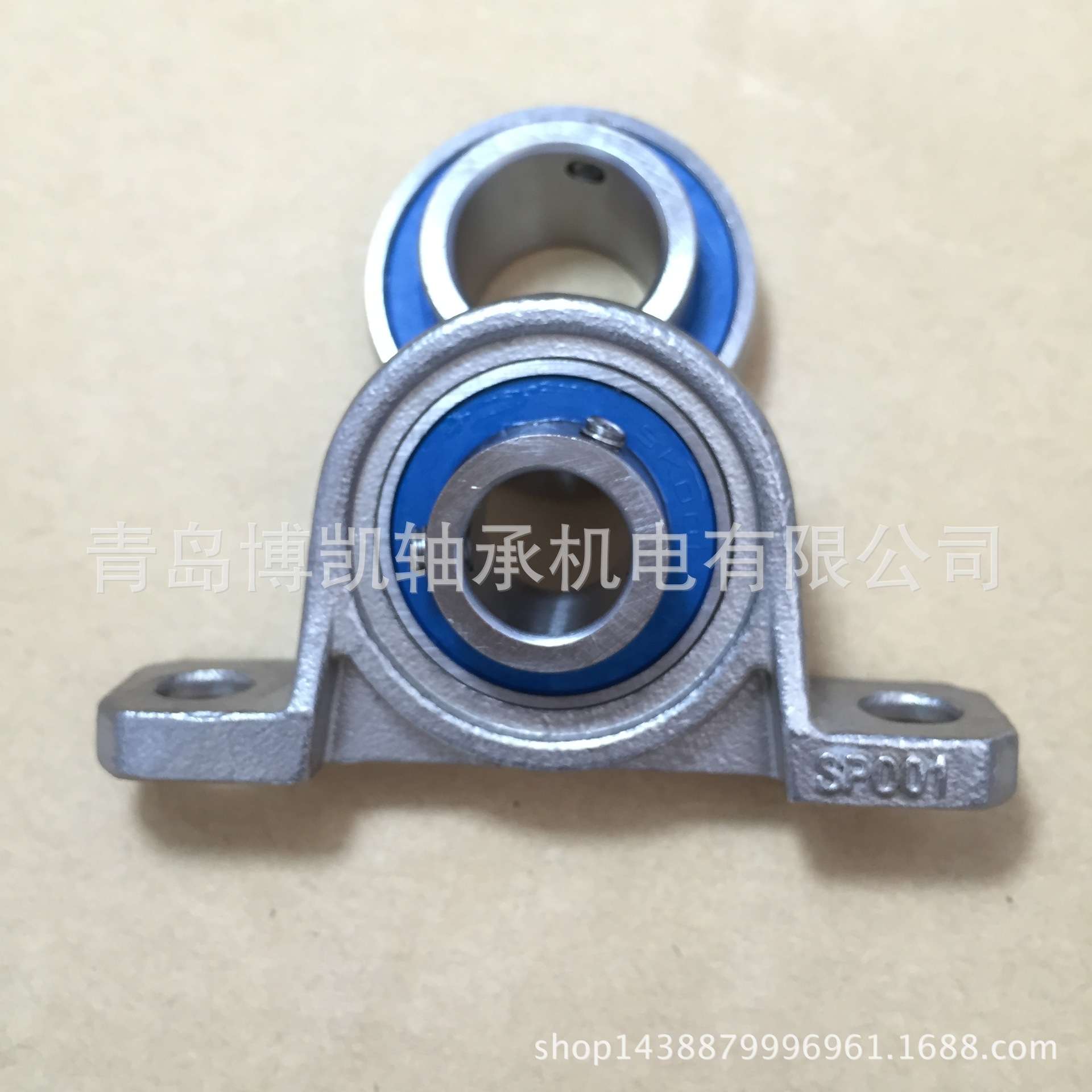 不锈钢微型外球面轴承SKP002立式座子内径15mm托辊支座