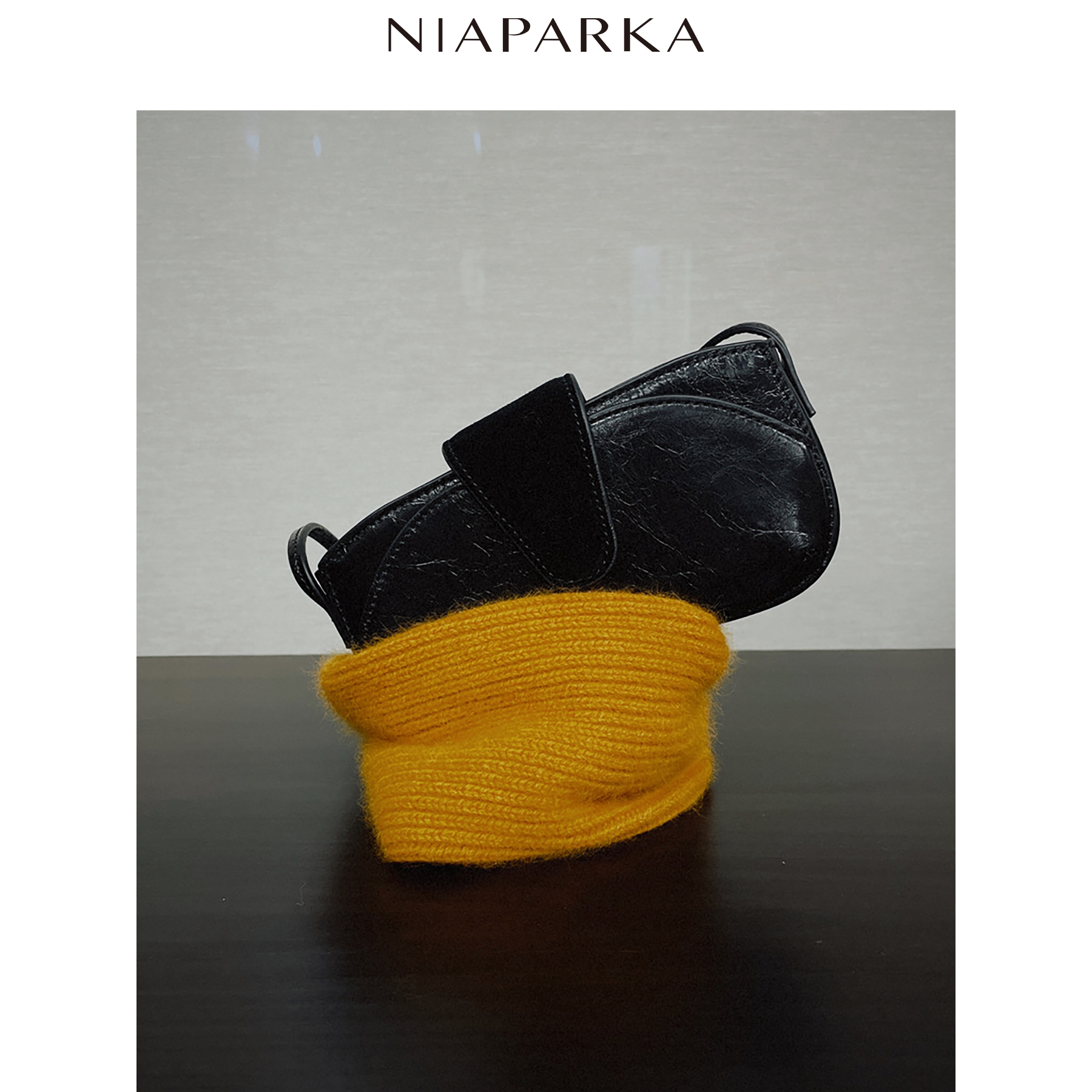 niaparka2025秋冬新款简约风女士眼镜手机双层斜挎包时尚搭配单品