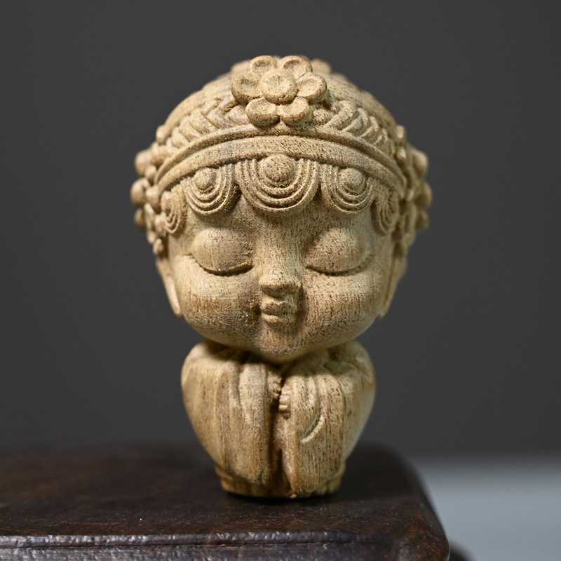 天热金丝楠木青衣花旦 形象生动花旦桌面摆件木质工艺品摆件