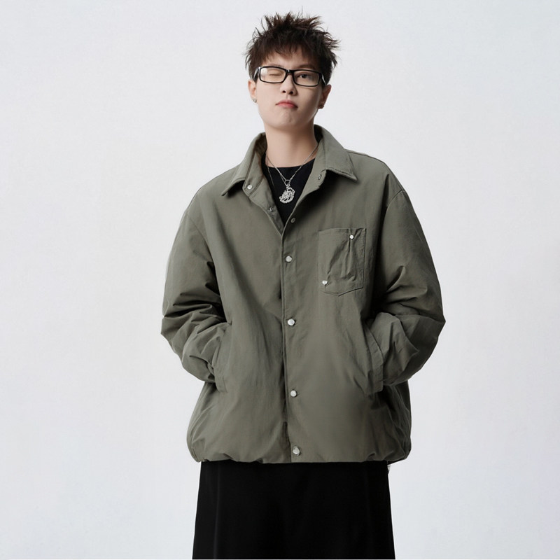 2025新款工装风翻领羽绒服男冬季短款宽松时尚百搭军绿色夹克外套