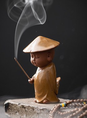 创意小和尚摆件陶瓷行路r僧小沙弥禅意复古客厅书房装饰工艺品摆