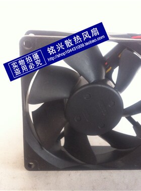 NMB 8厘米 8025 12V 0.44A 3110RL-04W-B79 双滚珠散热风扇