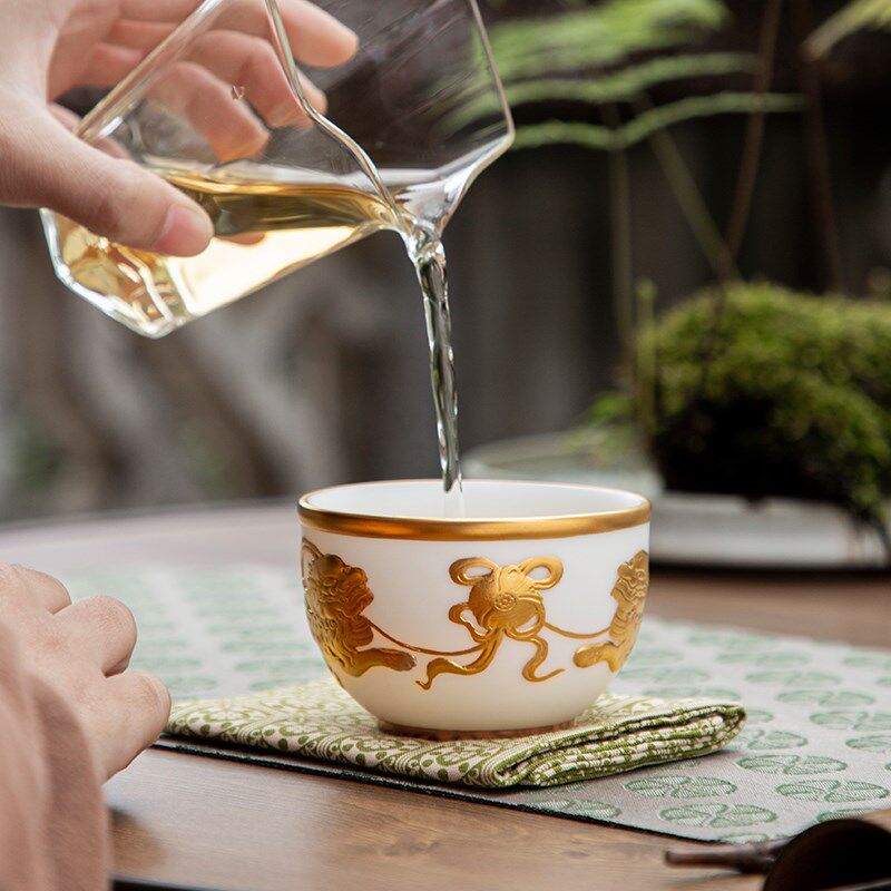 墨修缘羊脂玉白瓷茶杯单杯黄金茶盏主人杯个人品茗杯茶具高档送礼