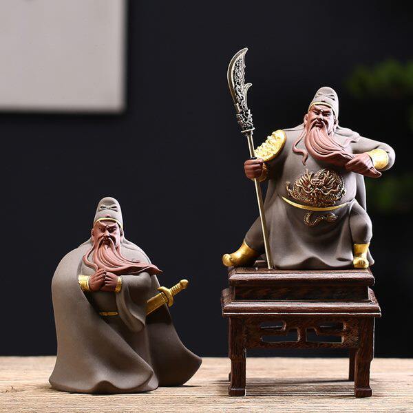 陶瓷关公三国历史人物关羽家居客厅装饰品紫砂关云长茶宠摆件
