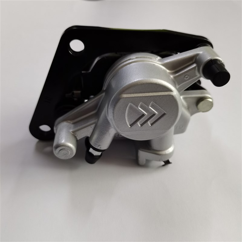 适用配件 迅鹰 尚领 巧格 凌鹰100 劲战五代 下泵 刹车泵 卡钳