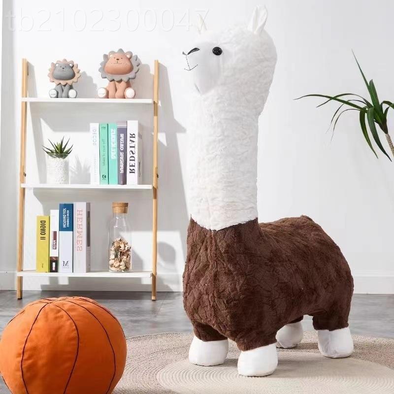 1创意羊驼凳轻奢动物坐凳落地子手摆件北欧风OED换鞋工凳节日