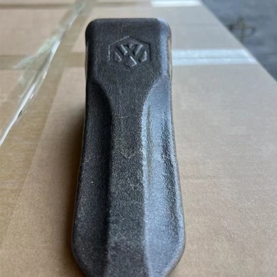 新源B65/B75W/B70轮式挖掘机  PC60斗齿 斗肖岩石耐磨型 原厂配件