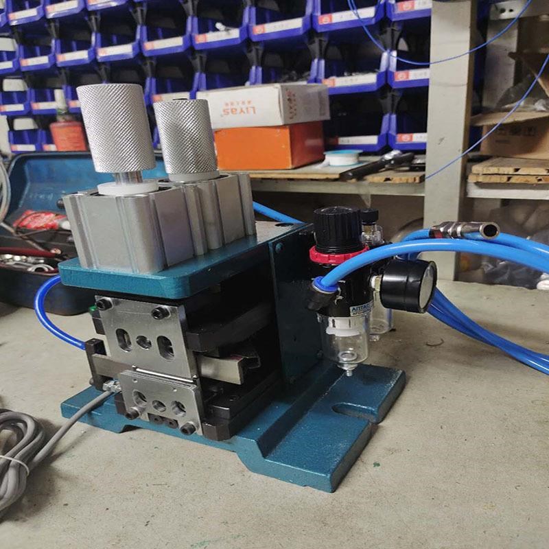 3FN-4FN气动剥皮扭线机 自动剥皮扭线机芯线扭S线剥皮一次完成包