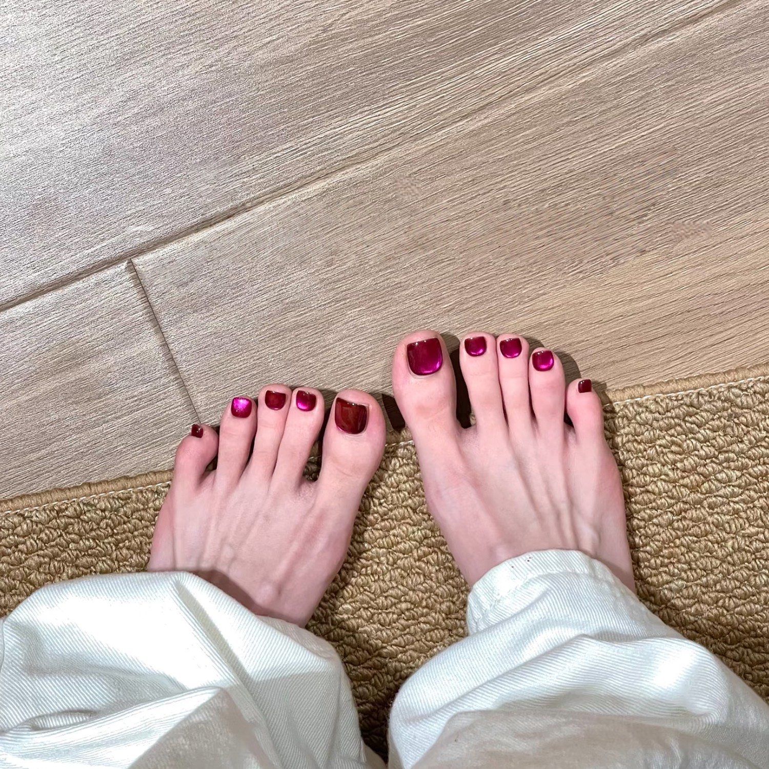 火龙果色玻璃珠猫眼气质脚趾甲纯光疗手工穿戴甲玫红色脚指甲贴片