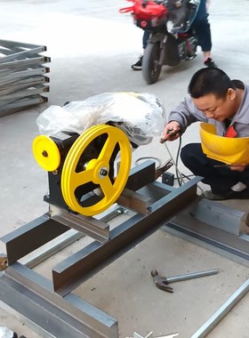 宏川曳引机HC65型涡轮蜗杆杂物电梯主机HC100公斤升降机马达电机