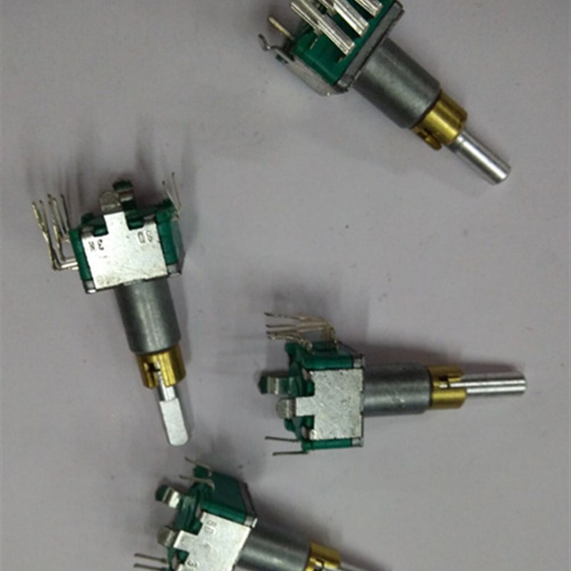 ALPS阿尔卑斯EC11E单轴旋转编码器带开关30定位数15脉冲点