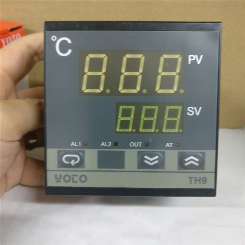 北崎电气YOTO 经济型智能数显温控表 TH9-RB40K(K型/400度)
