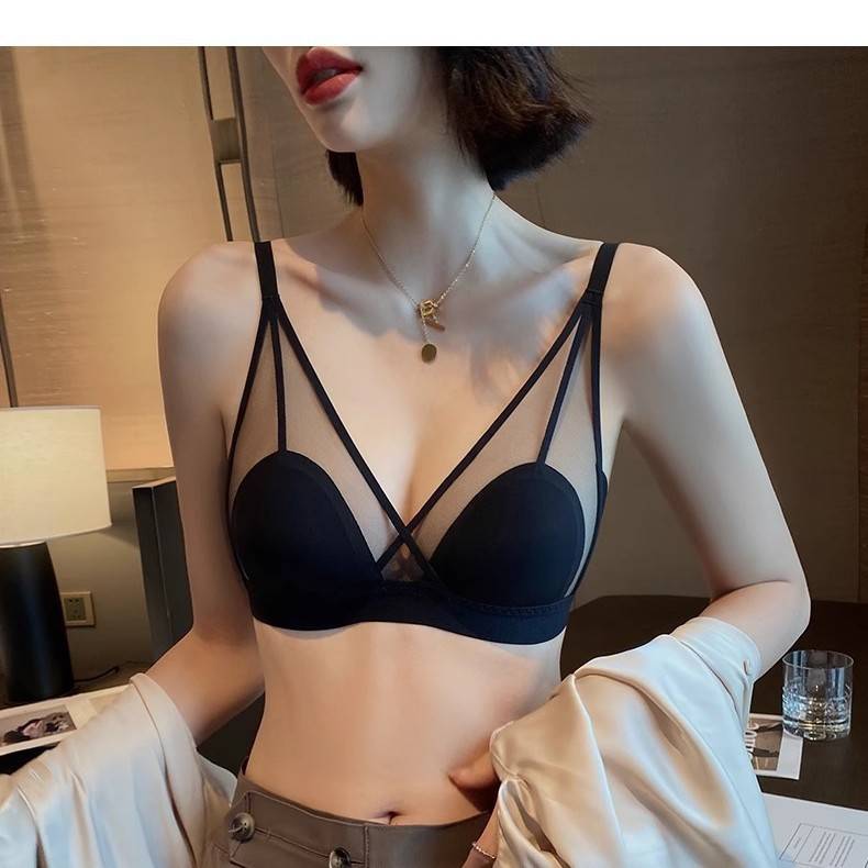 法式夏薄款大胸显小无钢圈软支撑超薄透气小胸平胸三角杯内衣