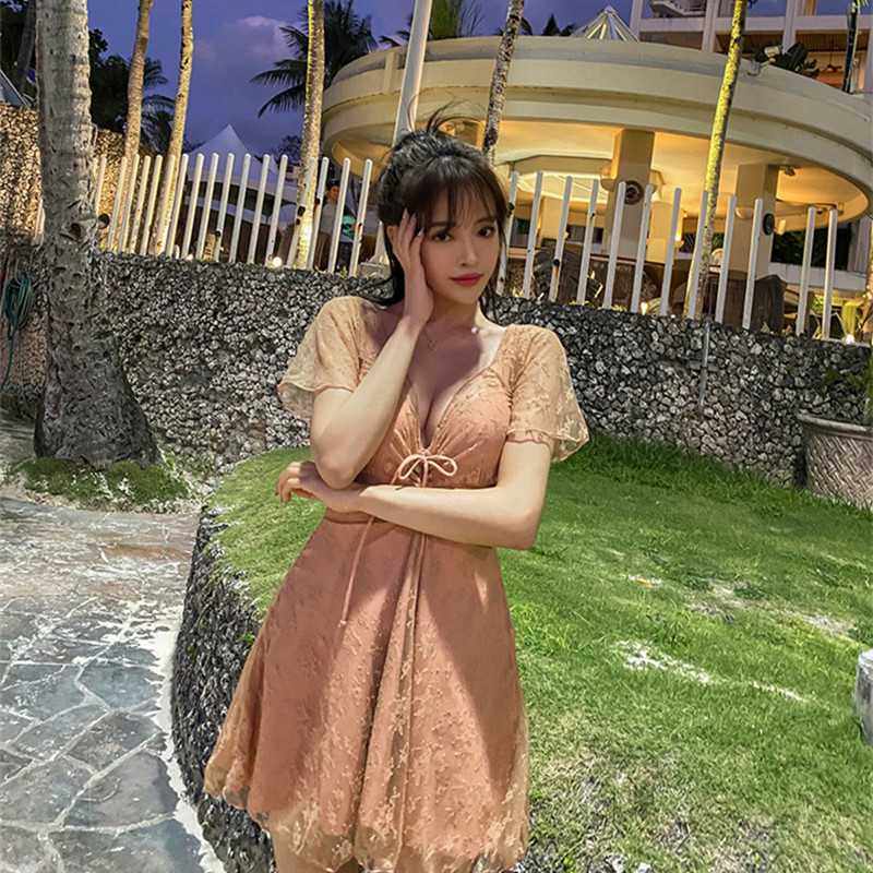 厂家韩国温泉保守遮肚显瘦裙式纯色V领蕾丝短袖网纱连体泳衣女