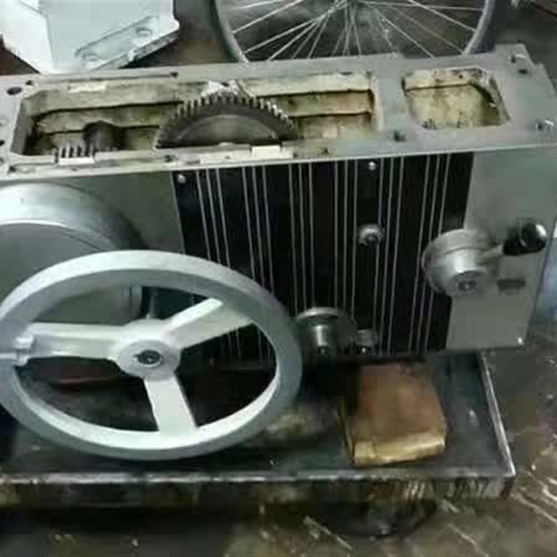 沈阳机床配件CW6163B CW6263B 溜板箱总成